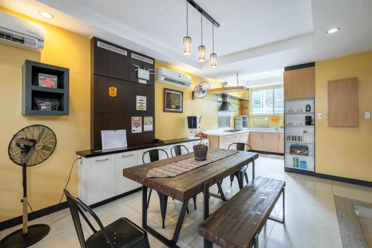 Casa Heradurra Uno/Dos Μανίλα Εξωτερικό φωτογραφία
