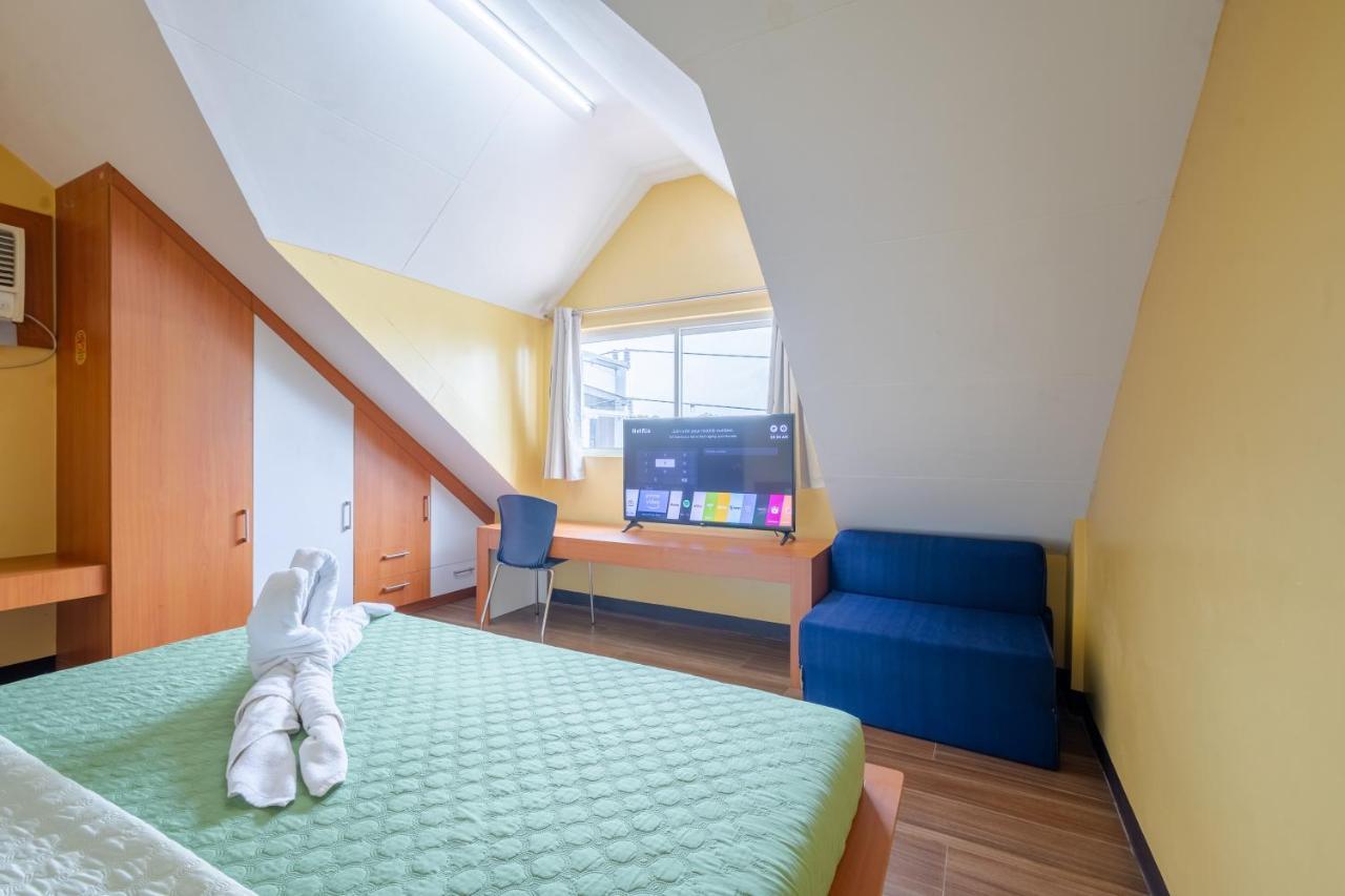 Casa Heradurra Uno/Dos Μανίλα Εξωτερικό φωτογραφία
