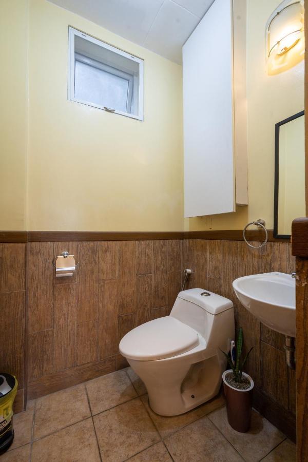 Casa Heradurra Uno/Dos Μανίλα Εξωτερικό φωτογραφία